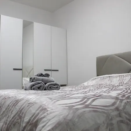 Hit Apartman موستار المظهر الخارجي الصورة